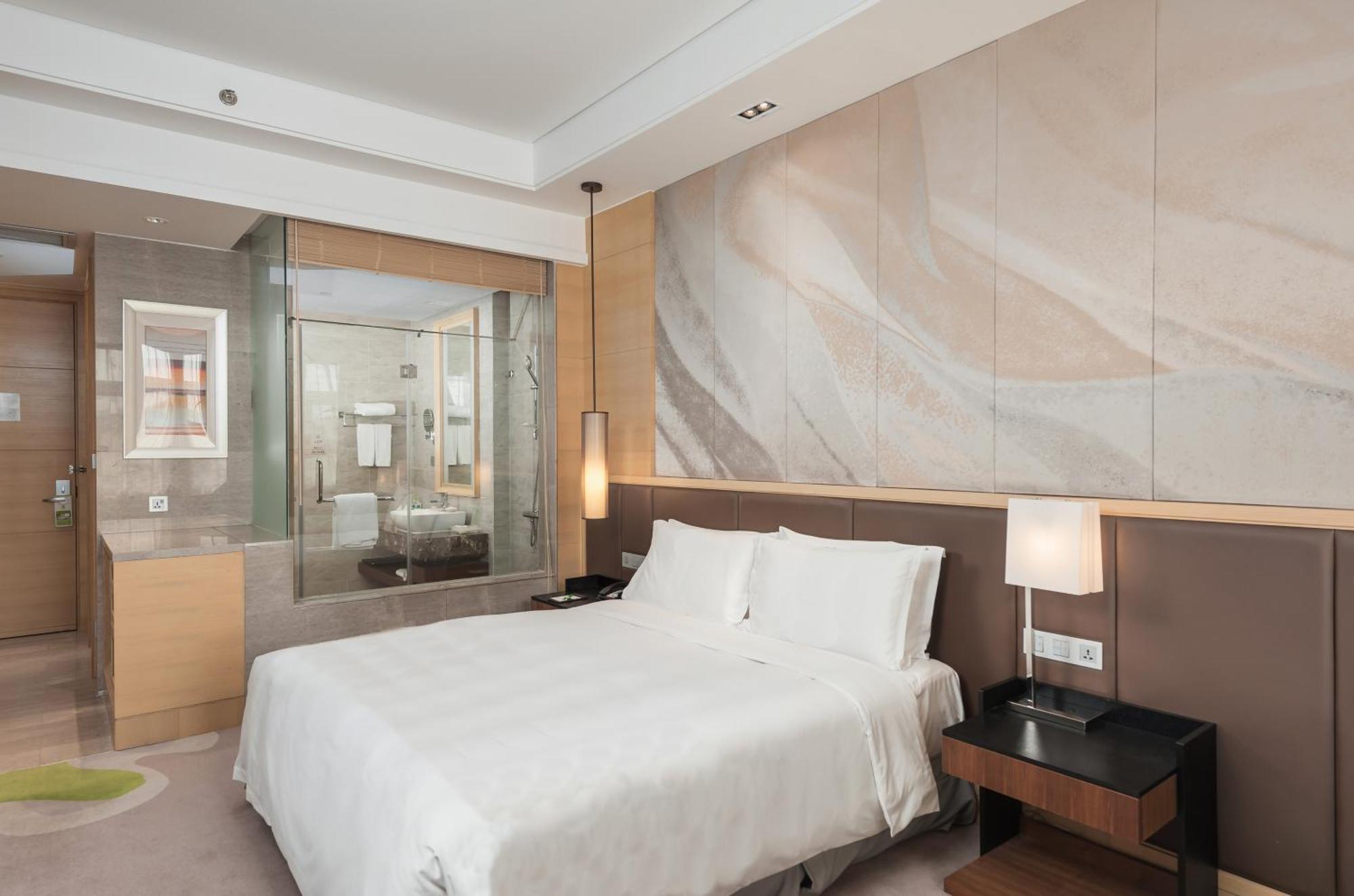 Hai Tian Expo Hotel Qingdao Exterior foto